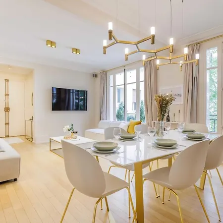 Appartement Stunning & Modern - Eiffel Tower - 2br4p *